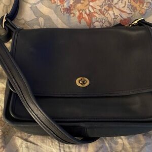 EUC Vintage Coach Leather Bag